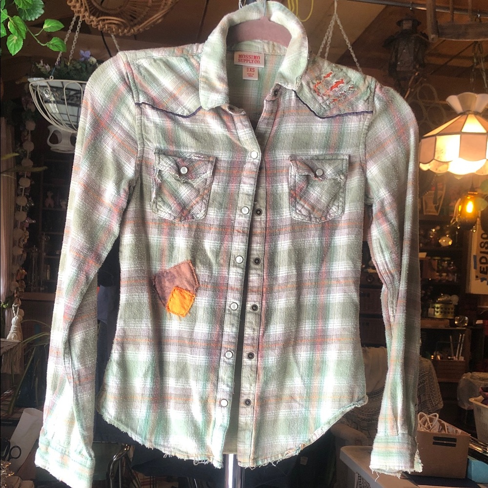 Distressed Plaid Button-Up Shirt in Mint & Peach